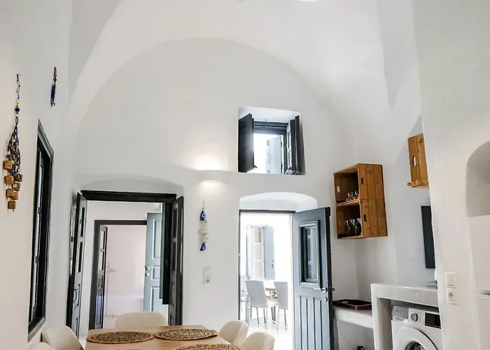 1906 Cave Pyrgos Kallistis