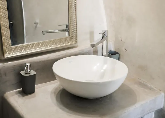 1906 Cave * Пиргос