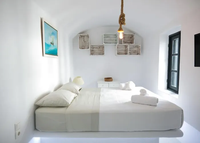 Апартаменты 1906 Cave Пиргос