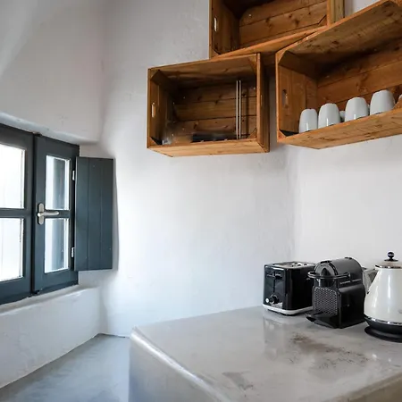 1906 Cave Appartement *